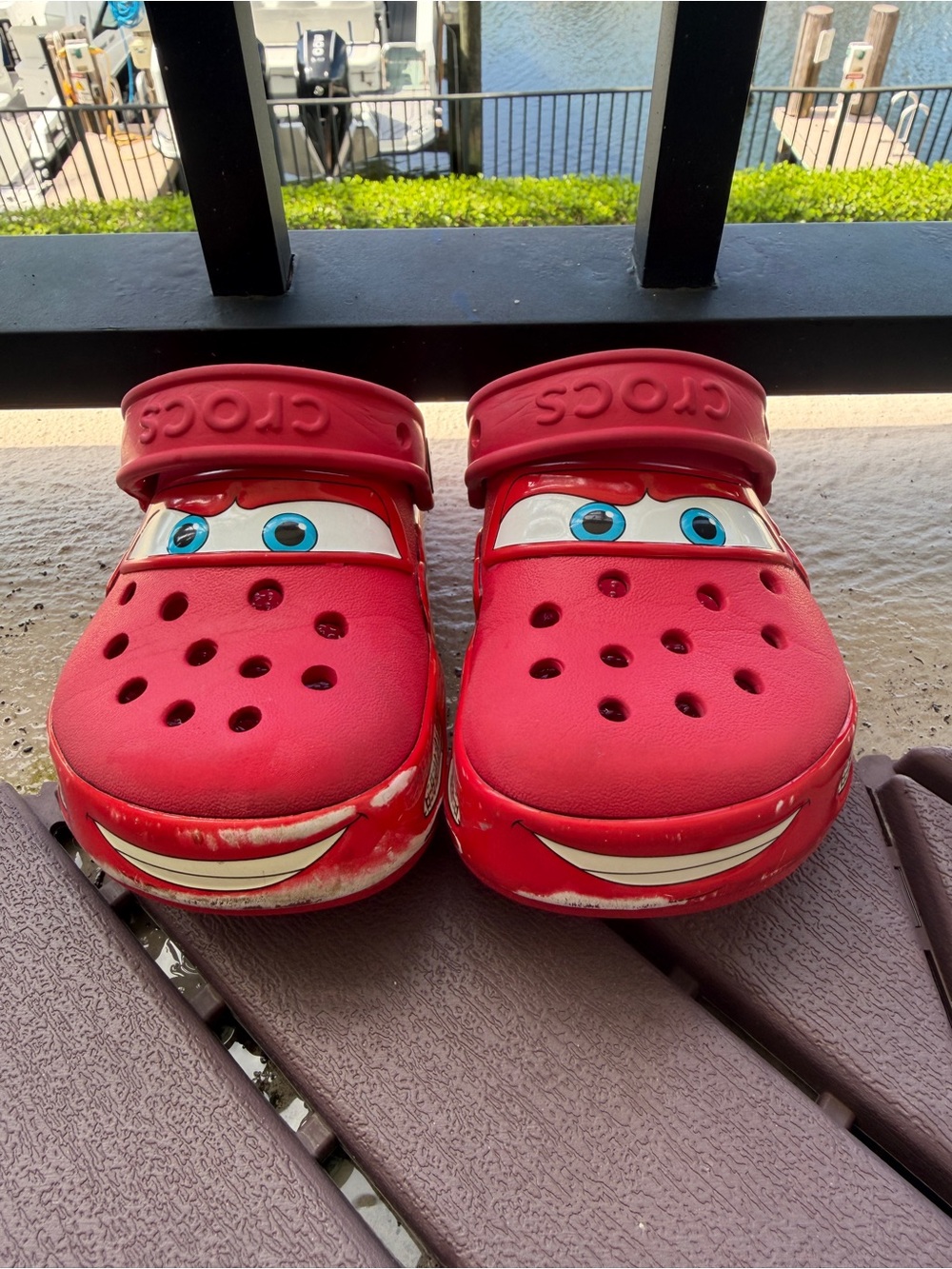 Pair of Disney Cars CROCS - Picture 4 of 12